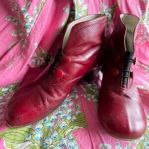 John Fluevog Red Mary Jane Ankle Boots Size 9